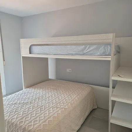 Prázdninový dům Triplex De Lujo En